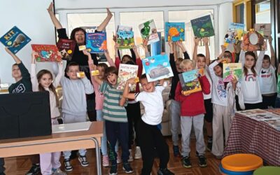 Prvaši u knjižnici